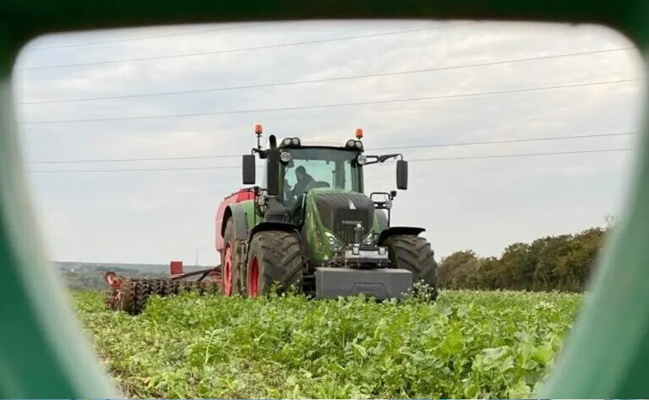 cover-crop-drilling